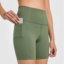 Yoga Shorts 4-D-DK178